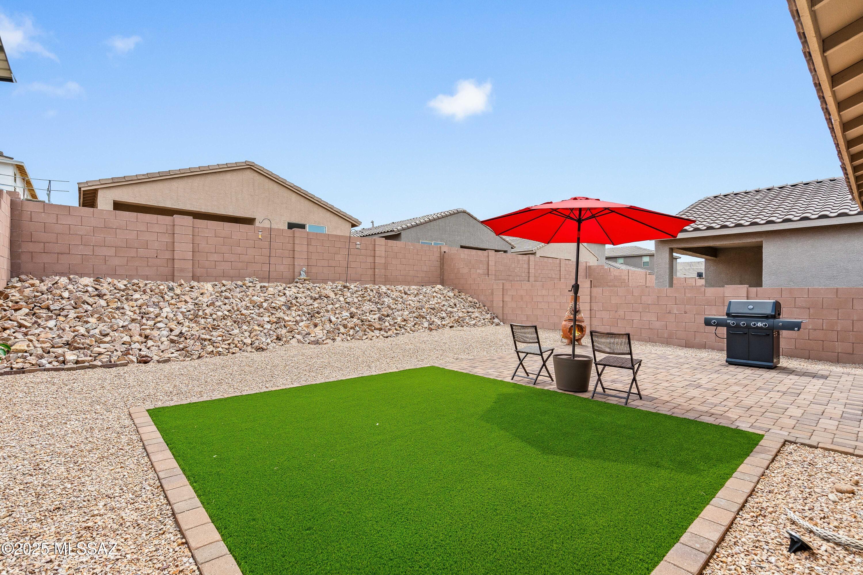 12608 E Caden – photo