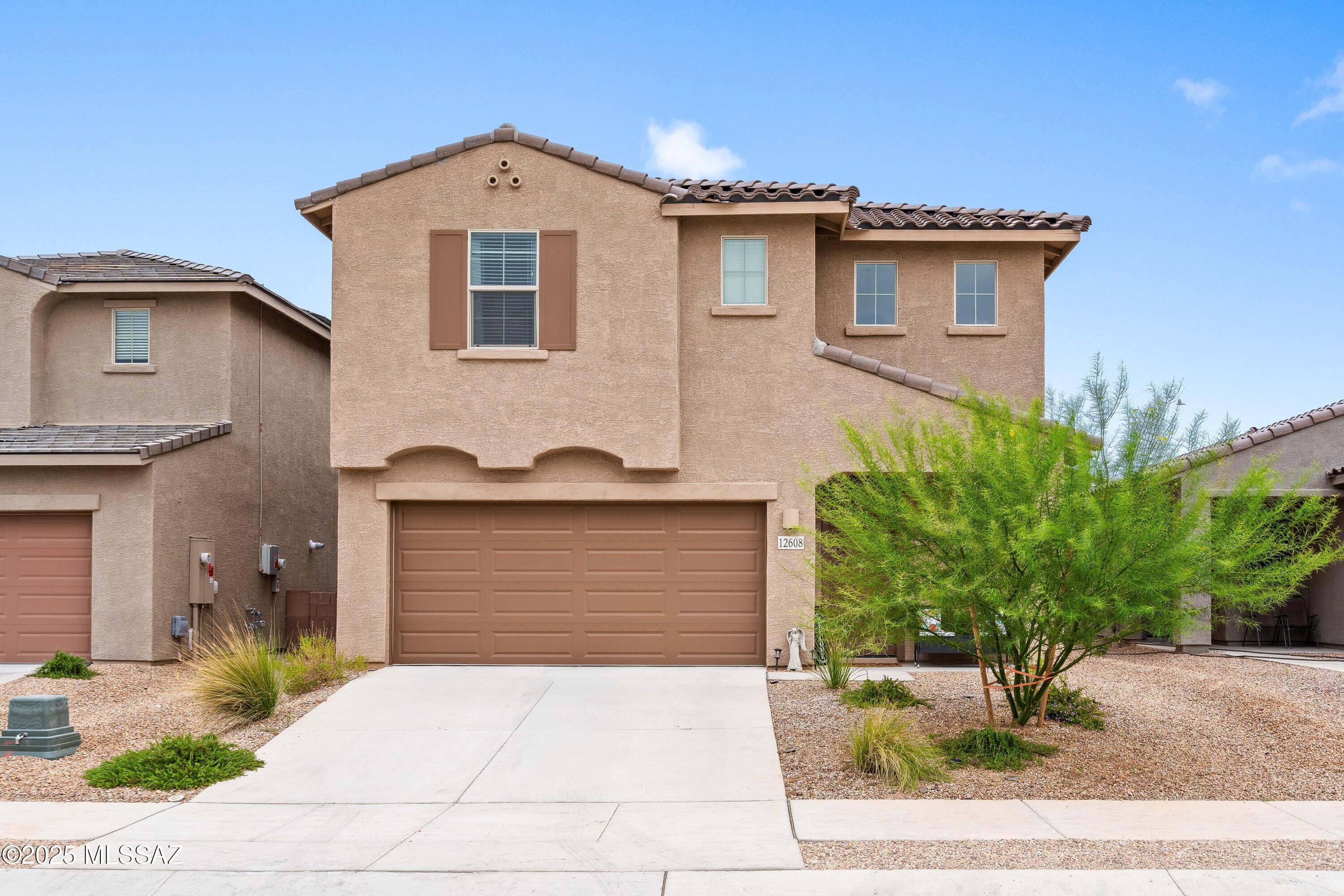 12608 E Caden – photo