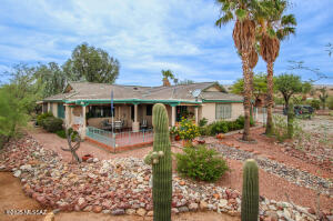 17006 S La Canada