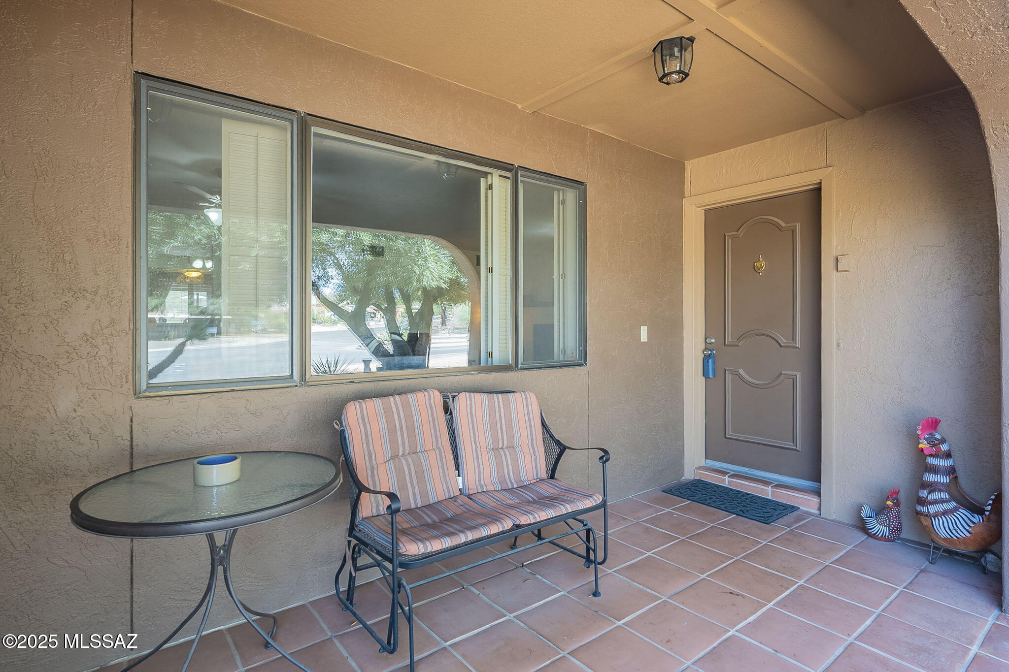 1310 N La Canoa – photo