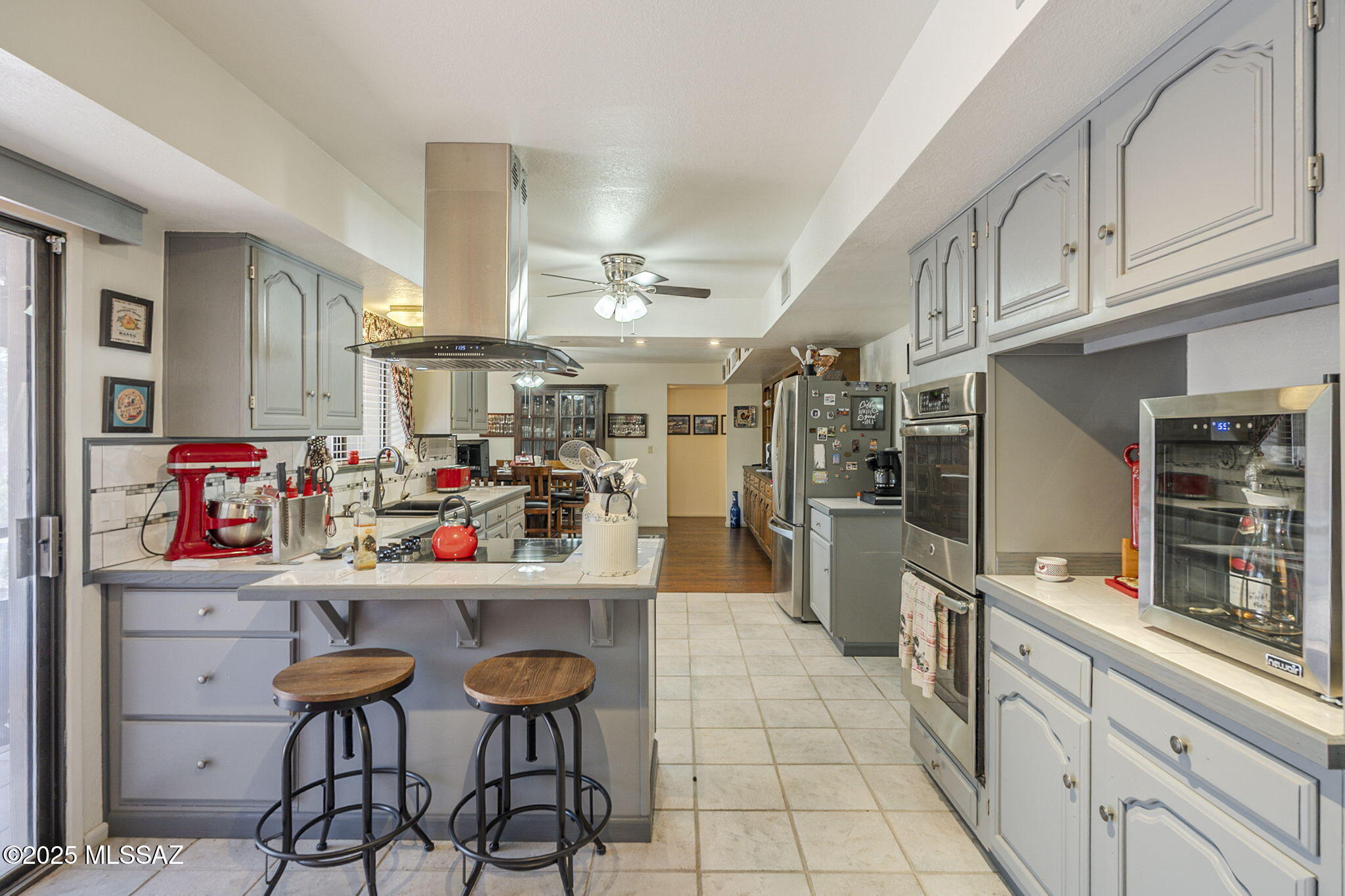 1310 N La Canoa – photo