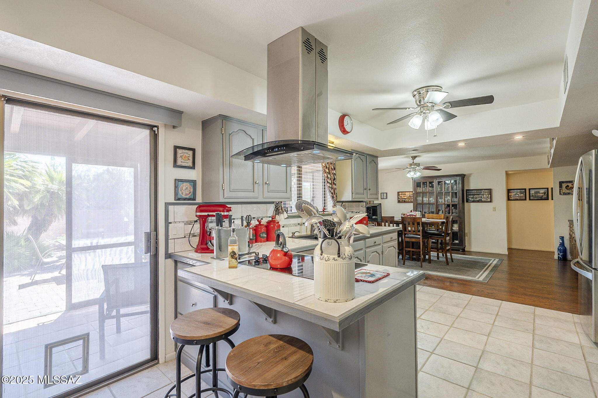 1310 N La Canoa – photo