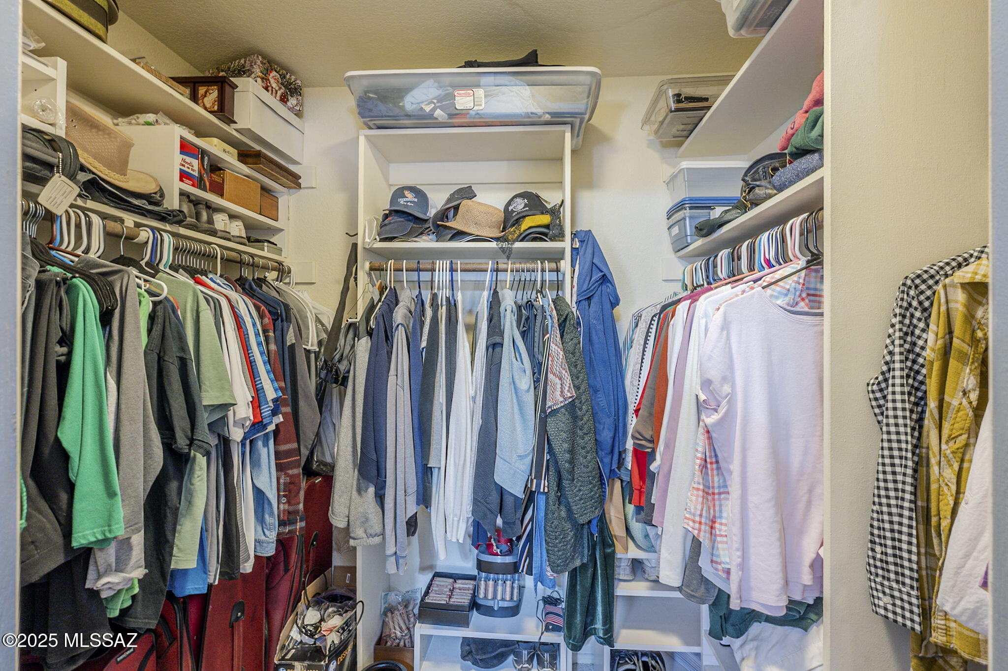 1310 N La Canoa – photo