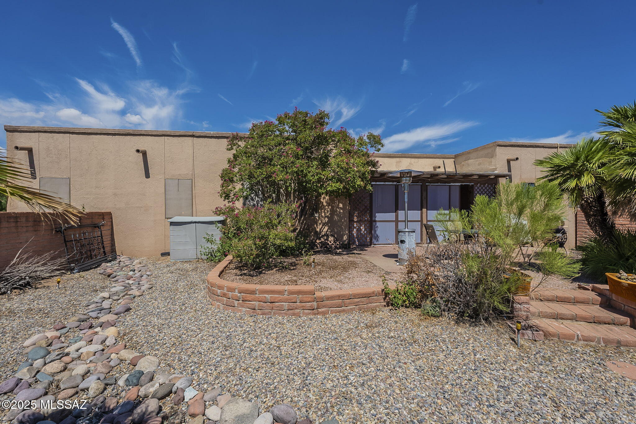 1310 N La Canoa – photo