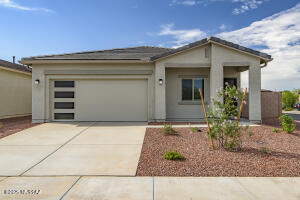 21891 E Pebbles