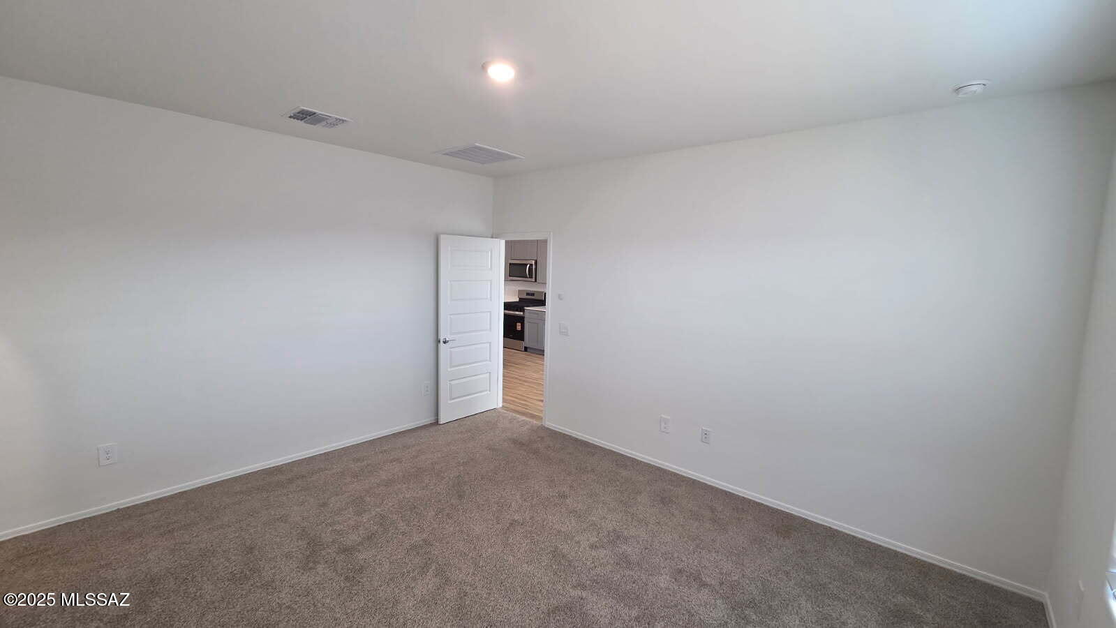 1034 S Chatfield – photo