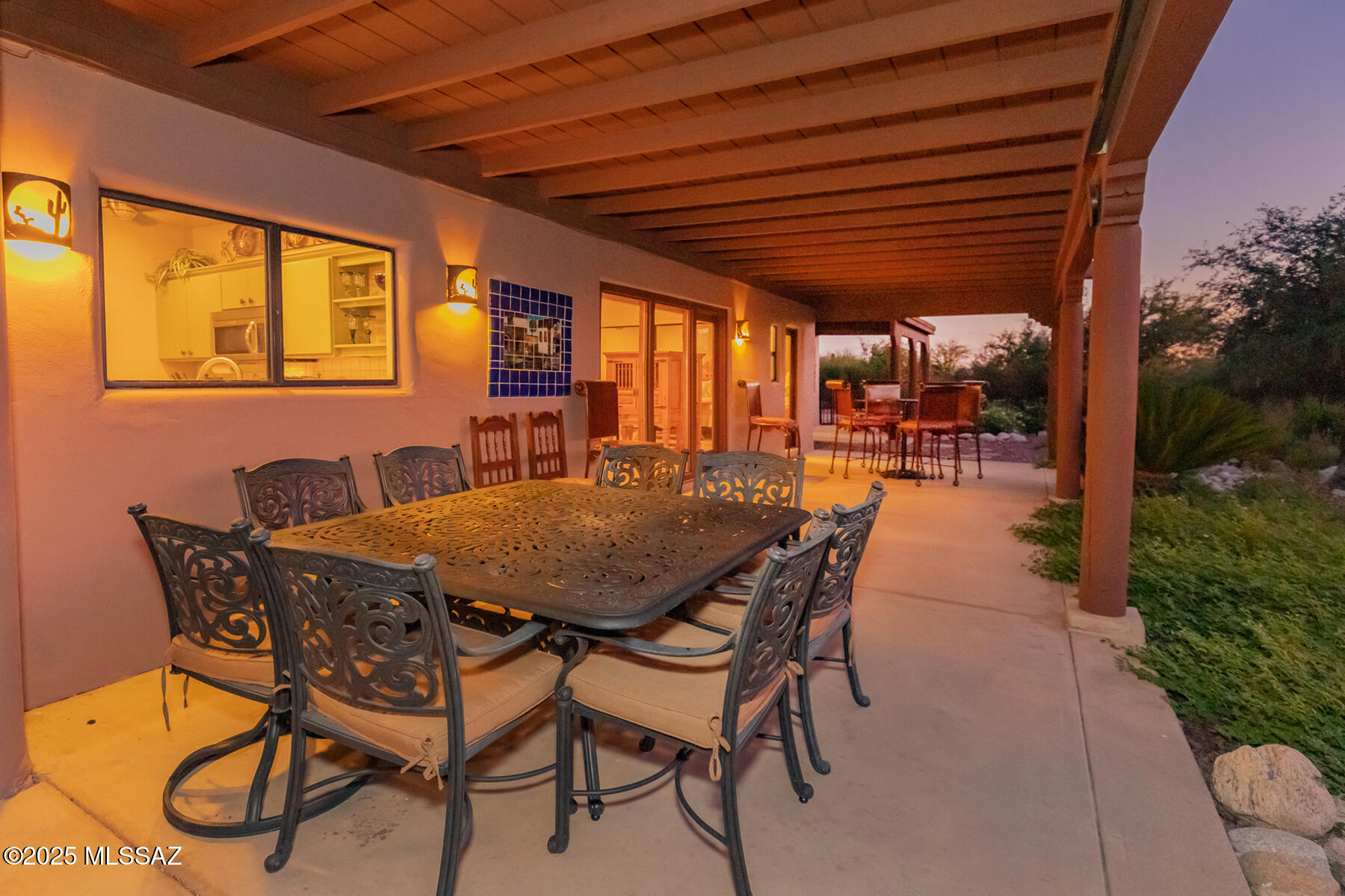 3071 N Wentworth – photo