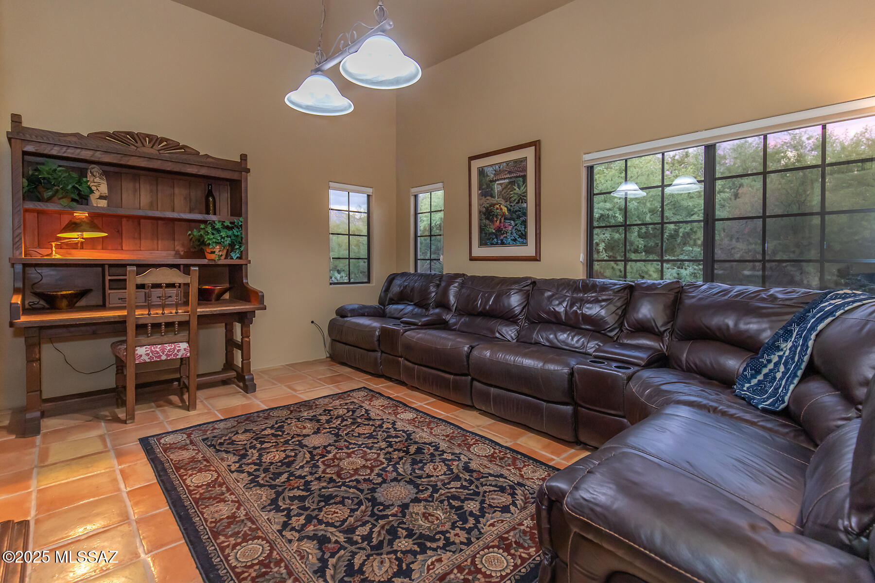 3071 N Wentworth – photo