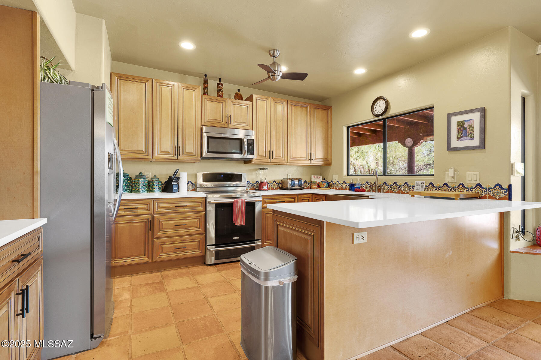 3071 N Wentworth – photo
