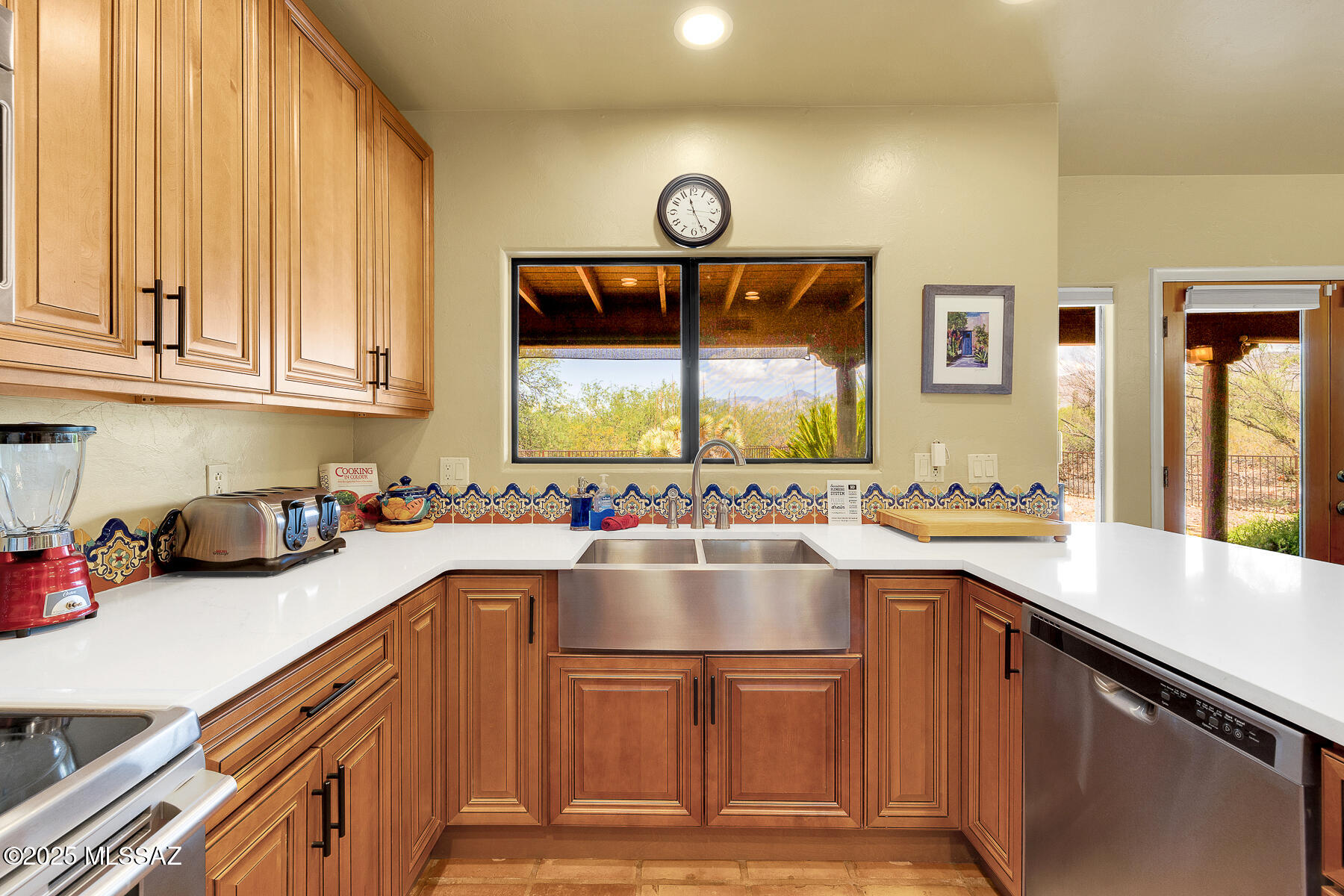 3071 N Wentworth – photo