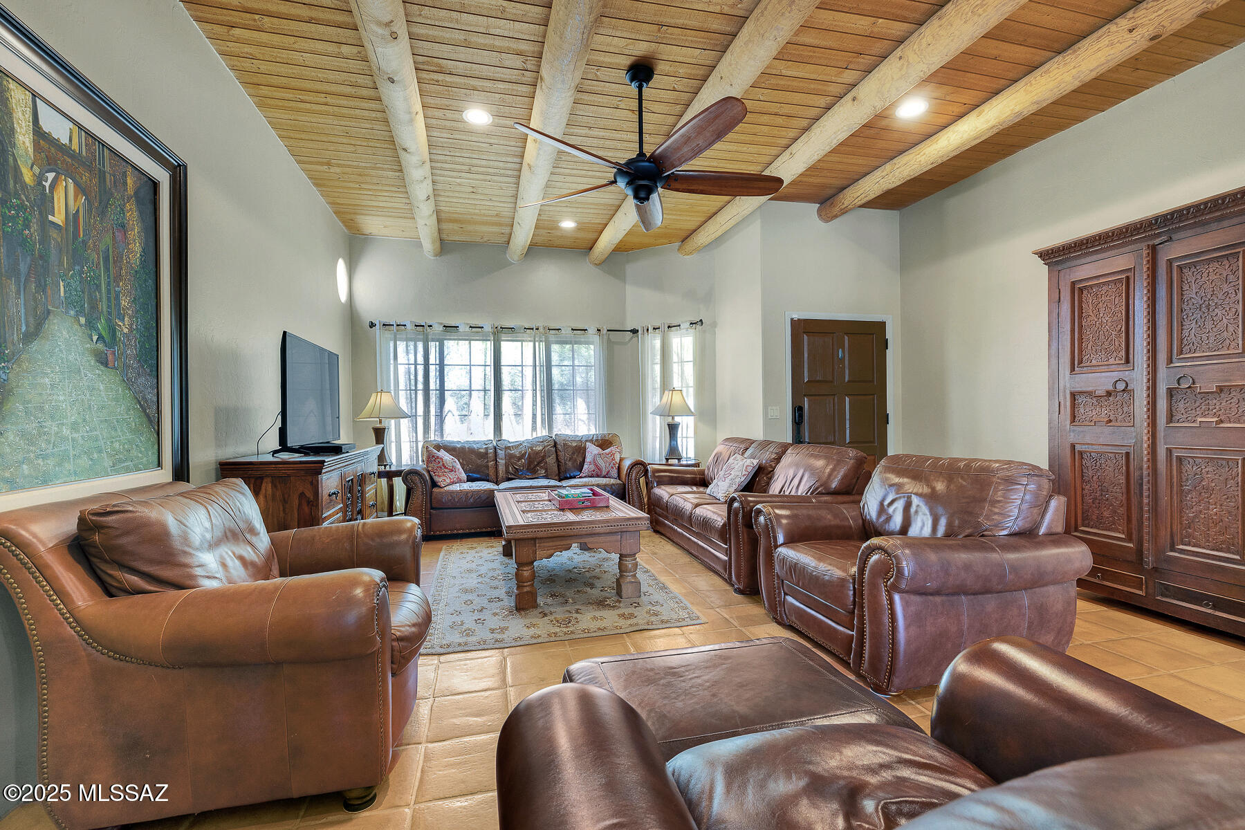 3071 N Wentworth – photo